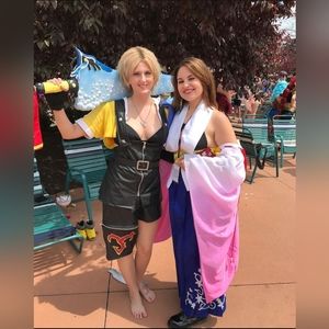 Yuna FFX Cosplay